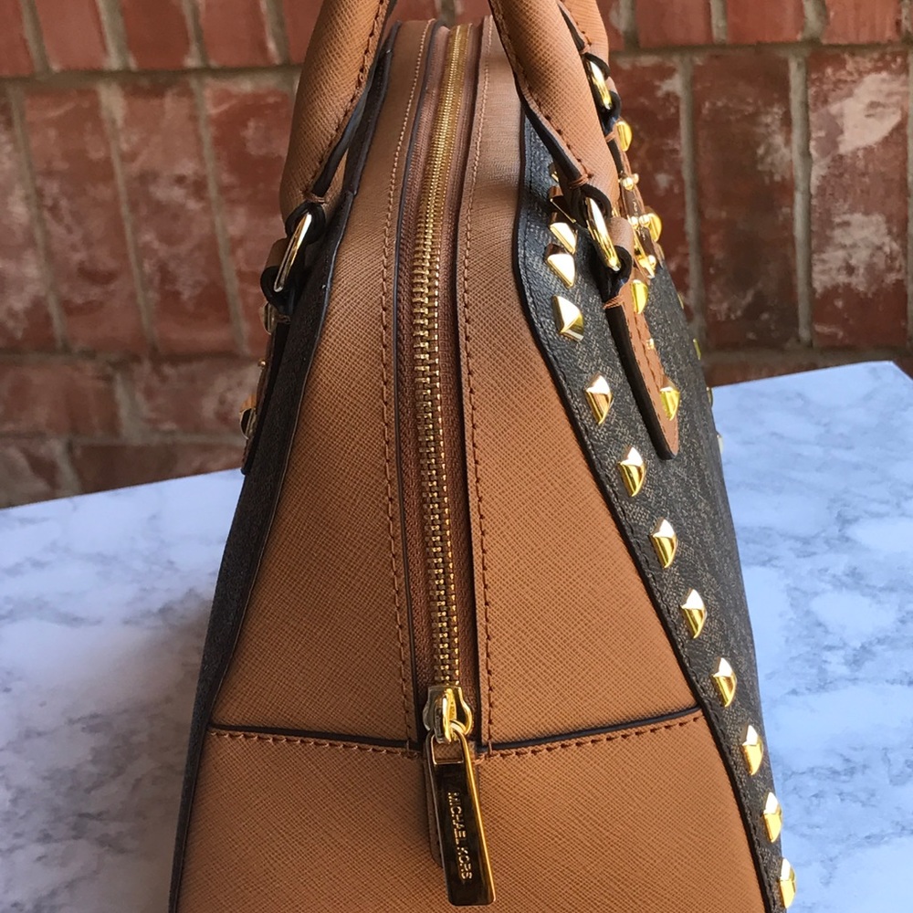 MICHAEL KORS SANDRINE STUD SMALL SATCHEL+WALLET - Picture 7 of 8